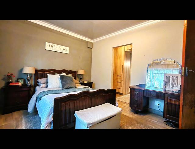 3 BEDROOM HOUSE FOR SALE IN SONLAND PARK